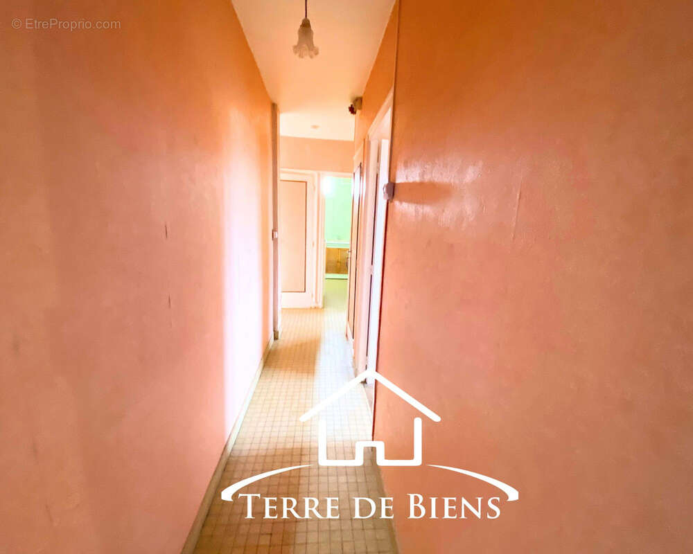 Maison à HARTENNES-ET-TAUX