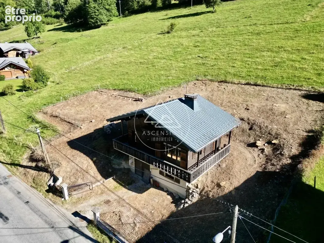 Charmant chalet 4 chambres à rénover dans la Vallée de la Manche, Morzine - photo 6