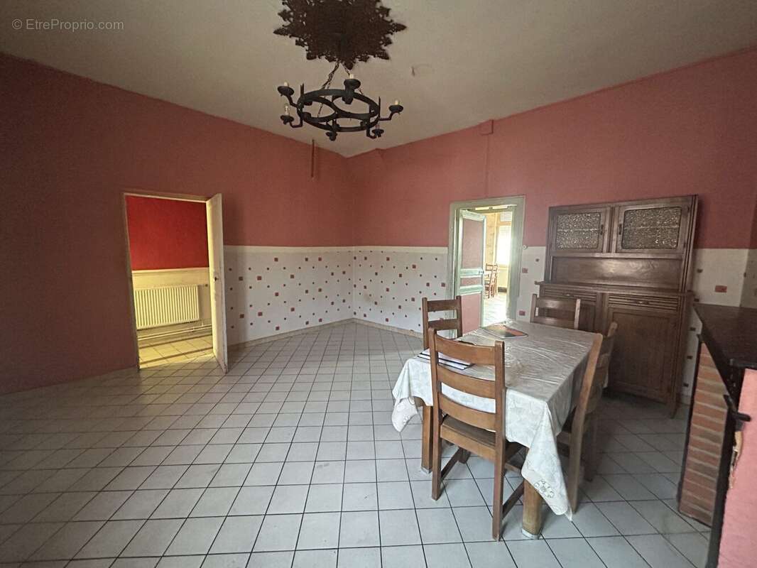 Maison à LE CATEAU-CAMBRESIS