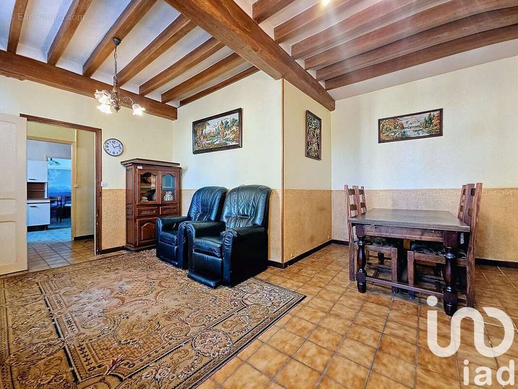 Photo 2 - Maison à FOUCHERES