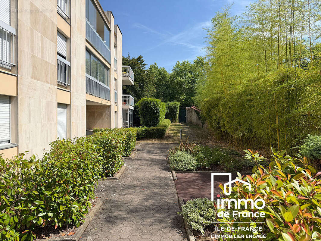Appartement à LE CHESNAY