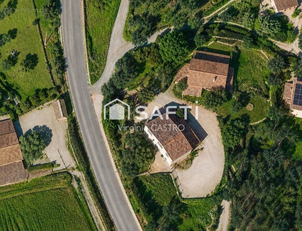 Photo 1 - Maison à FAYENCE