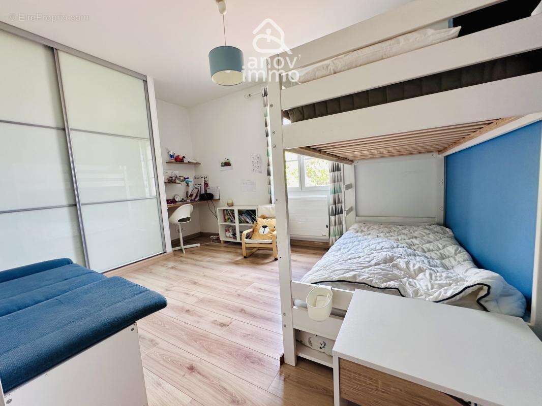 Maison de 2007- plain-pied 154 m2   4 chambres   Piscine   D - photo 15