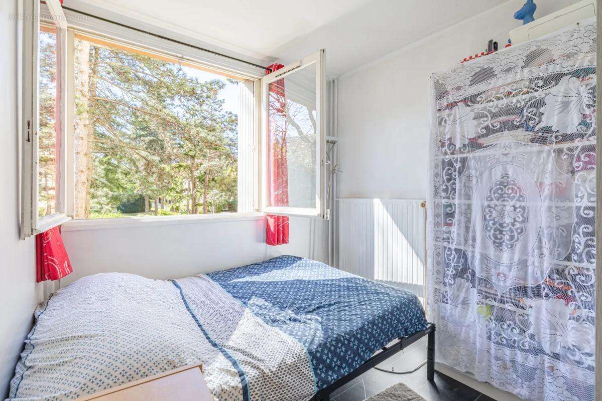 Appartement à EPINAY-SUR-SEINE