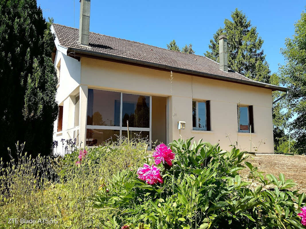 Maison à IS-EN-BASSIGNY