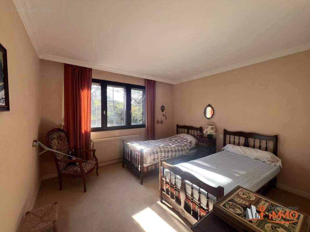 Maison à BOISSET-SAINT-PRIEST