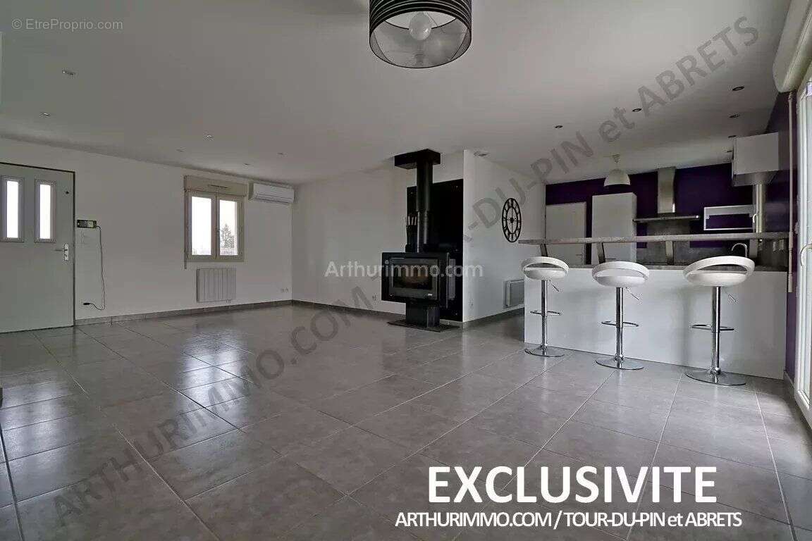 Vente Maison La tour-du-pin(38110) 315 000ï¿œ - photo 3