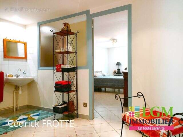 Maison à MONTELIMAR