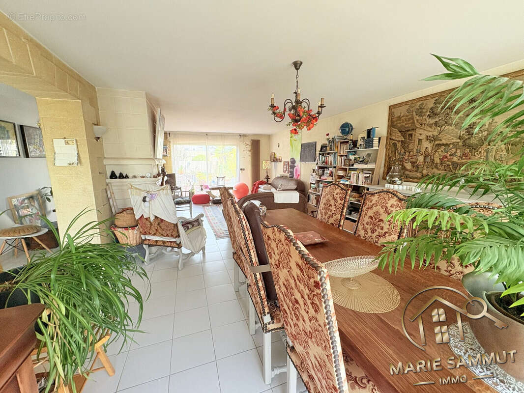 Maison à CANDILLARGUES