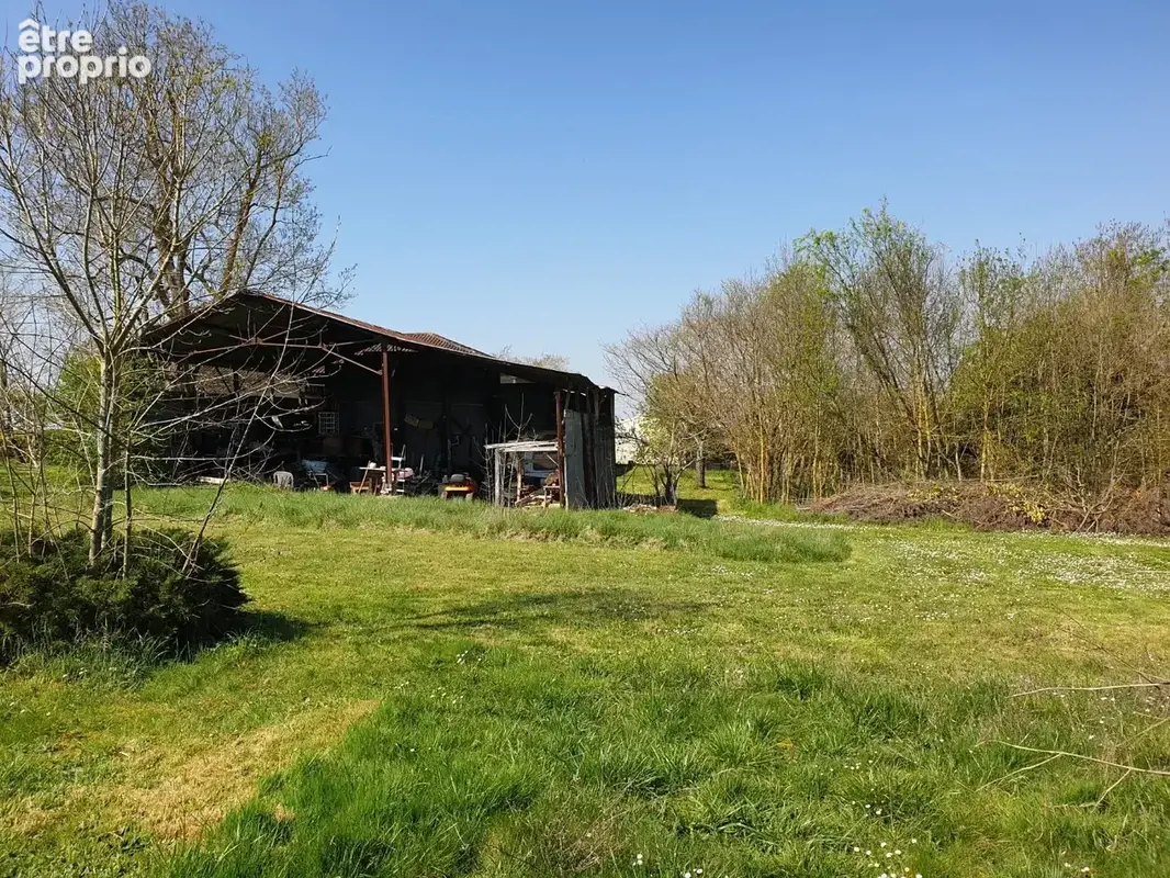 Maison ancienne rénovée avec dépendances - photo 6