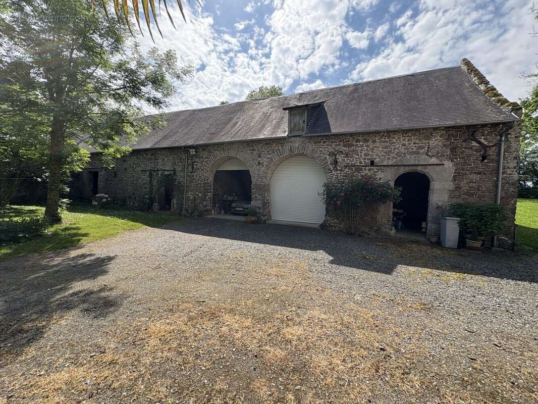 Autre à QUETTREVILLE-SUR-SIENNE