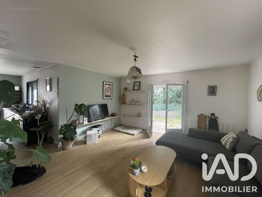 Maison 83 m² à Locunole  - photo 5
