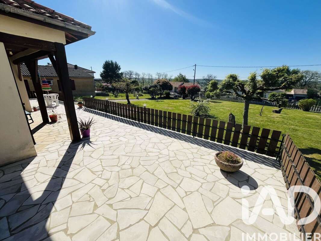 Photo 3 - Maison à CREYSSE