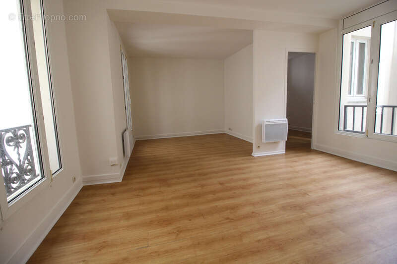 Appartement à LEVALLOIS-PERRET