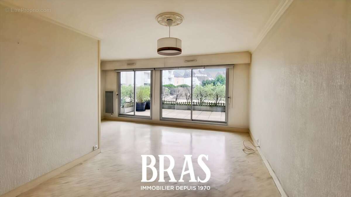 Appartement à LE POULIGUEN