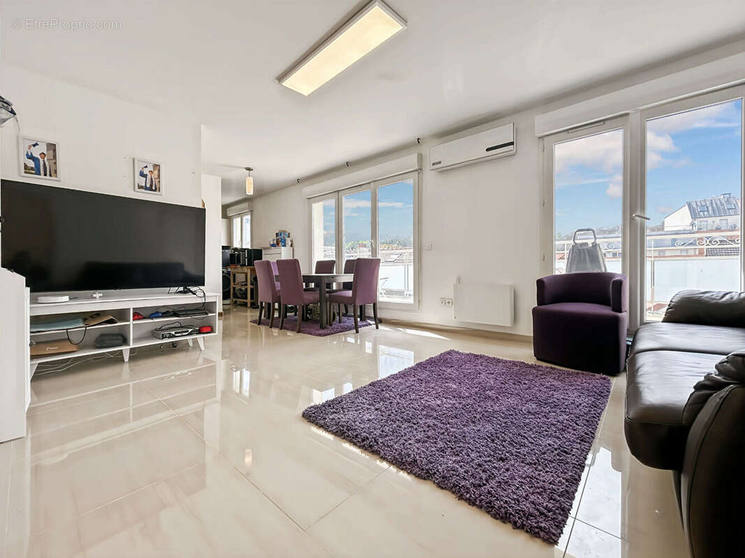 Appartement à ROSNY-SOUS-BOIS