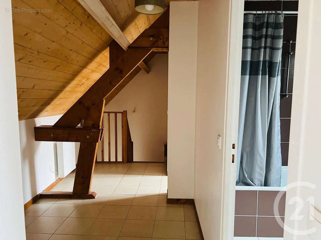 Appartement à HOUDAN