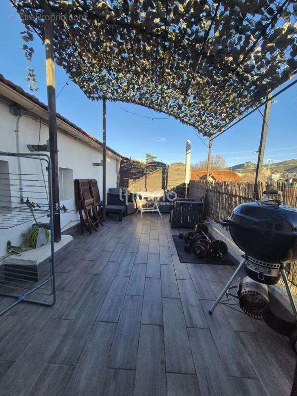Appartement à MARSEILLE-11E