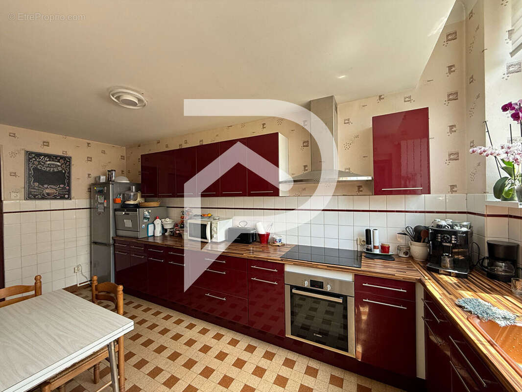 Maison ORTHEZ 12 pièces 288 m² - photo 4