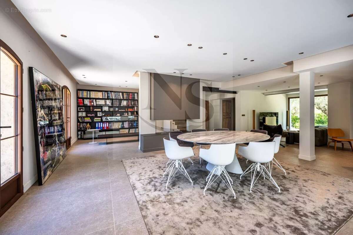 Maison à AIX-EN-PROVENCE