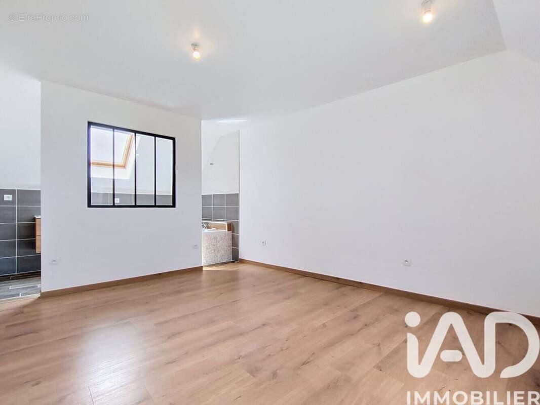 Maison 126 m² à Epiais-Les-Louvres  - photo 9
