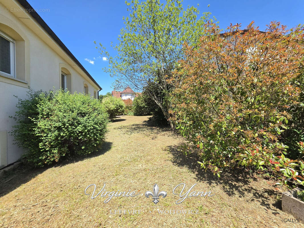 Maison 231 m² à Thionville  - photo 7