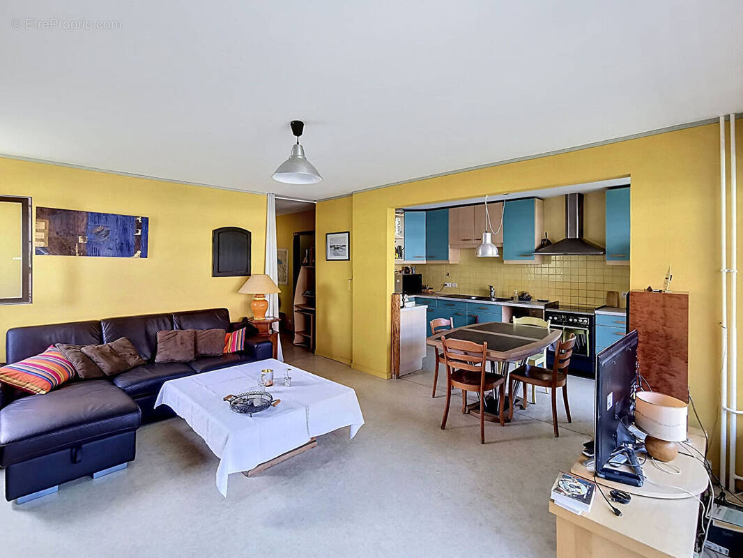 Appartement à THONON-LES-BAINS
