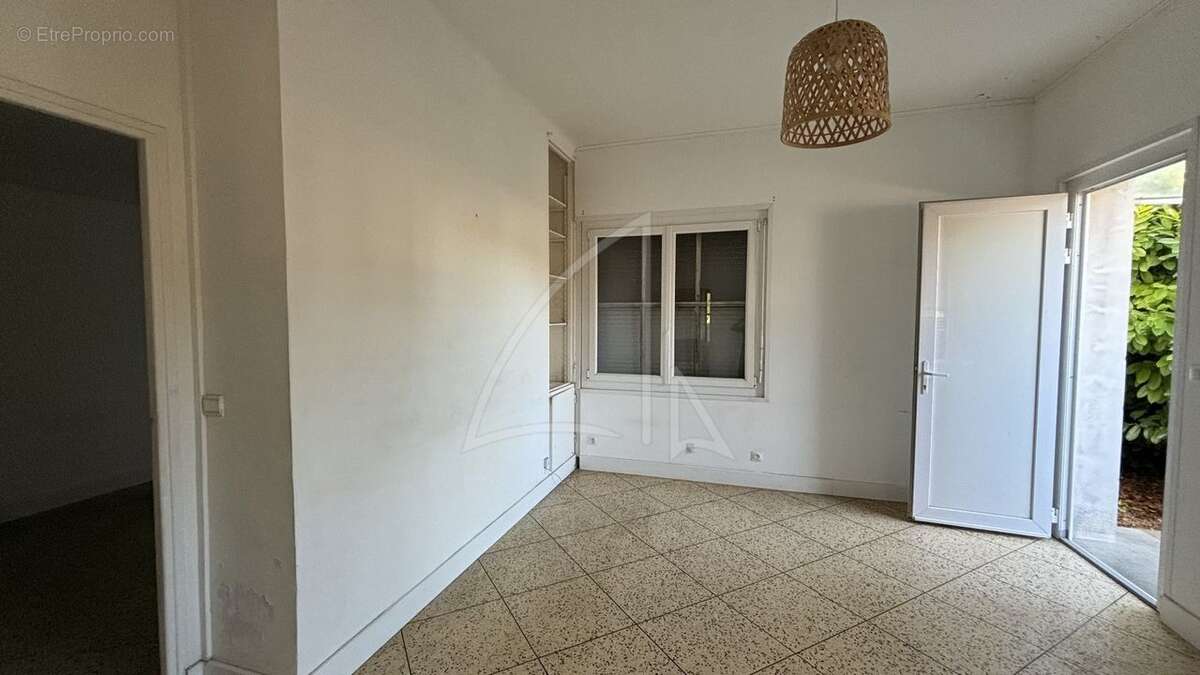 Maison 70 m² à Lattes  - photo 905