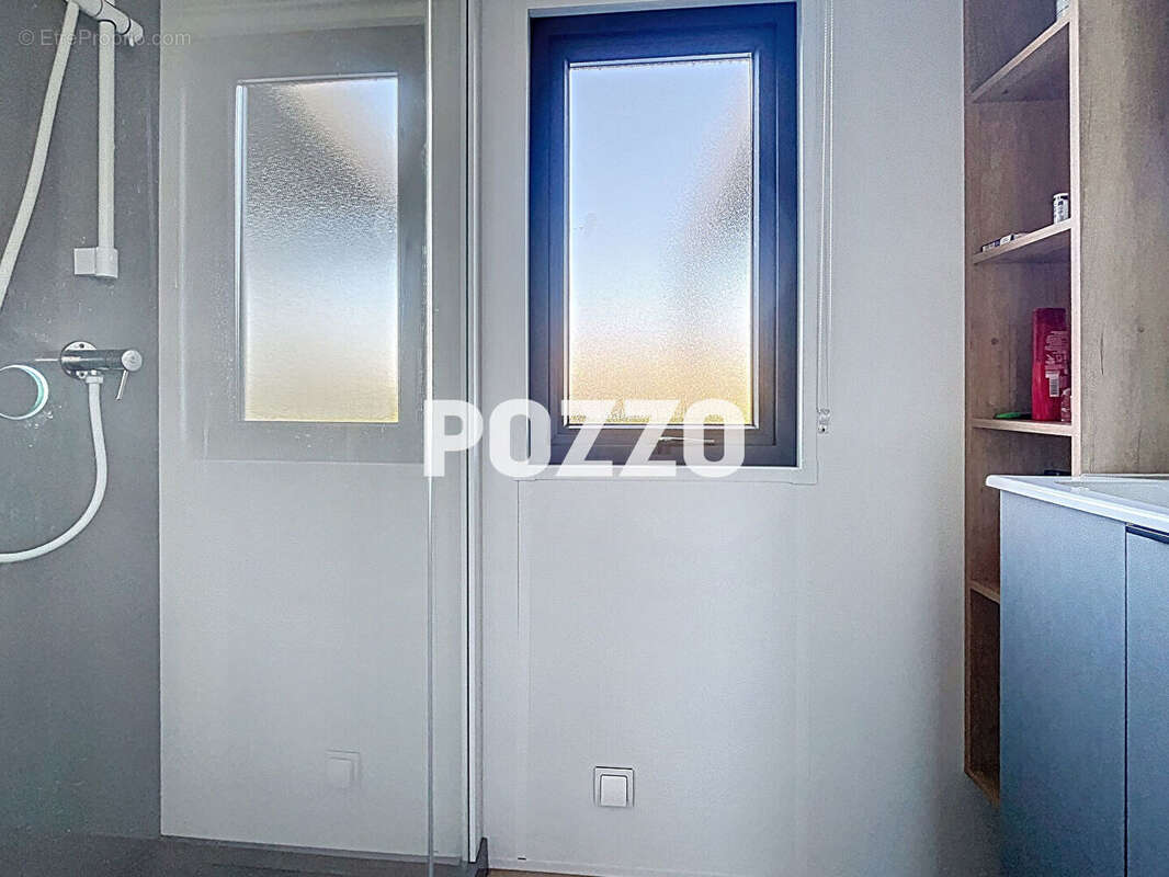 Maison à SAINT-PAIR-SUR-MER