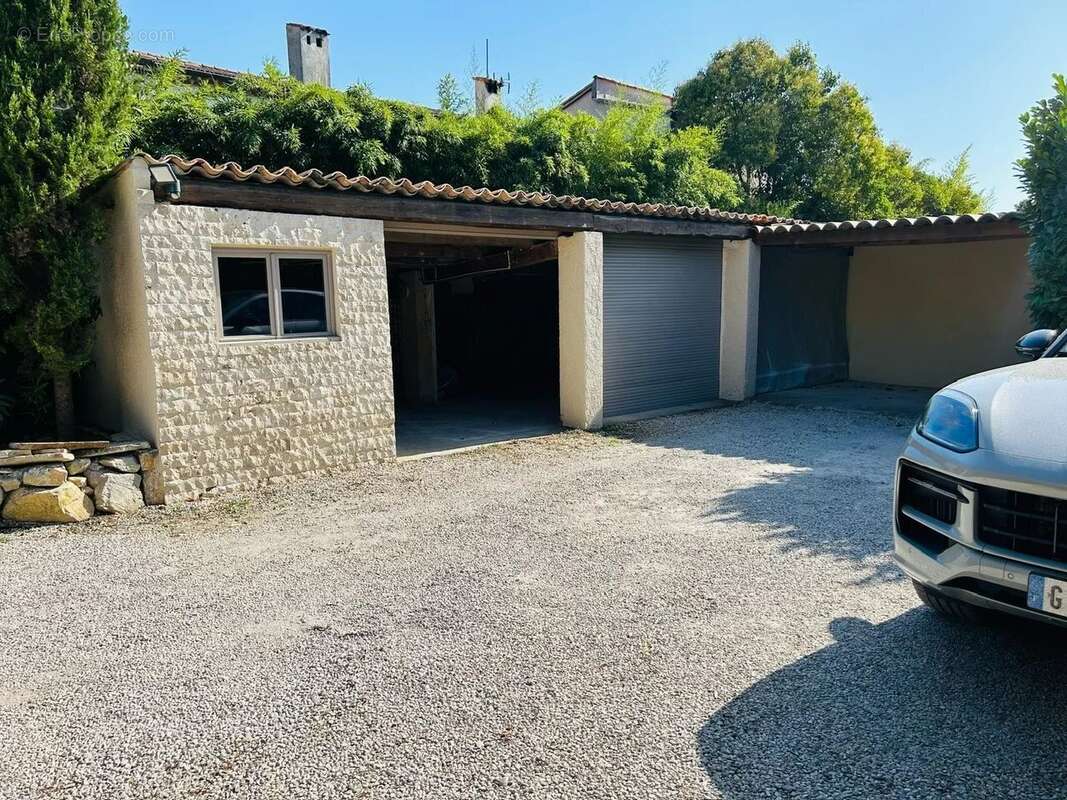 Maison à MOUGINS