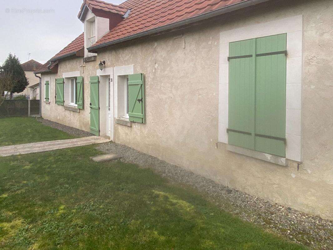 Maison à PAULNAY
