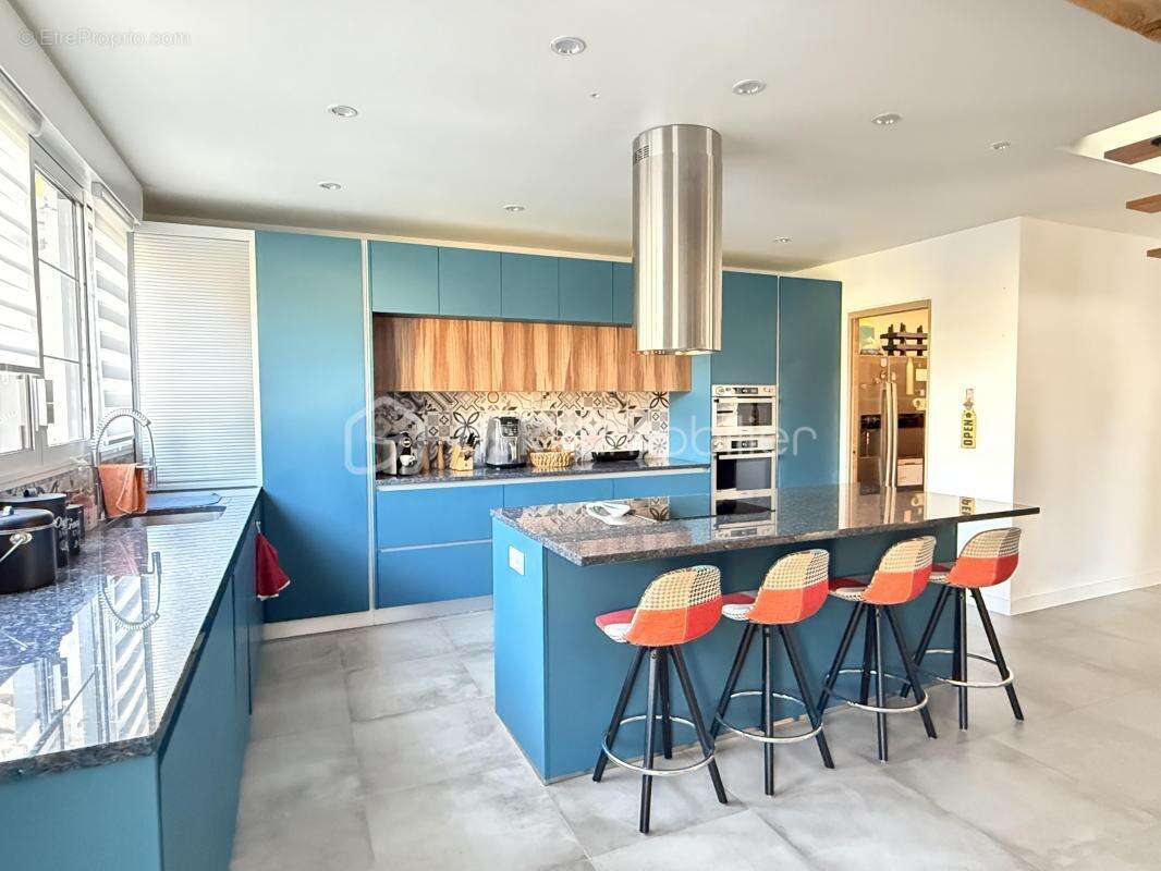 Maison à MONTIGNY-LENCOUP