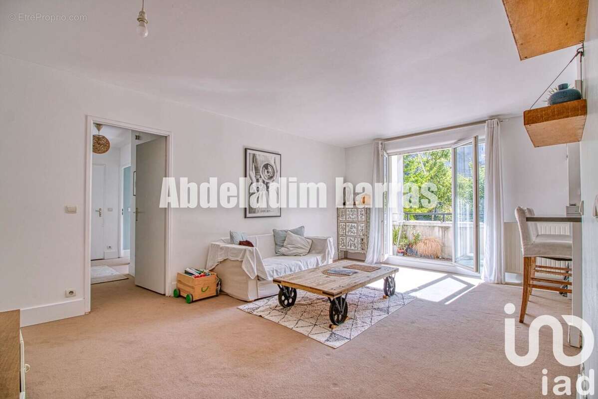 Photo 8 - Appartement à VILLENEUVE-LA-GARENNE