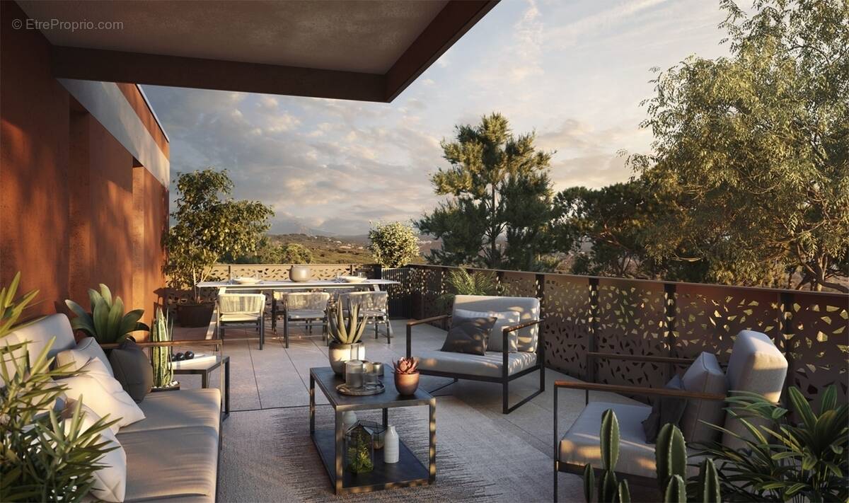 T4 terrasse frejus à Frejus