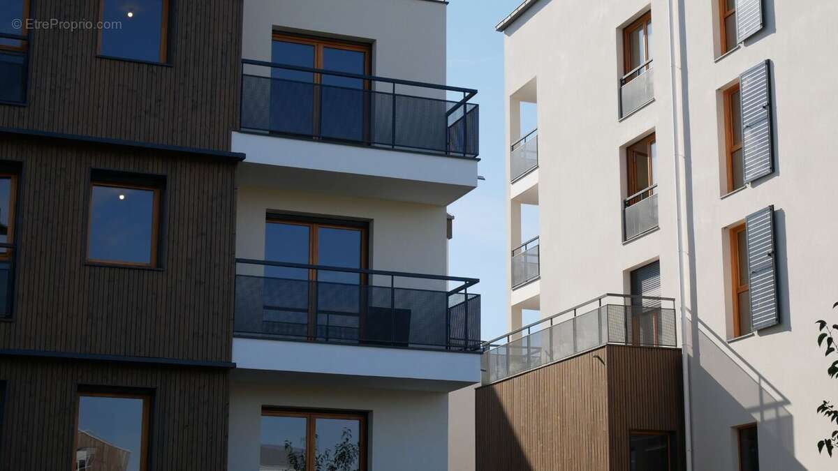 Noisy-le-grand une adresse à 20 min de paris à Noisy Le Grand