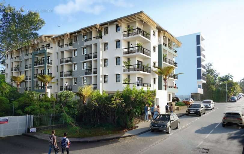 Le tampon résidence étudiante à 50m de l'université à Le Tampon