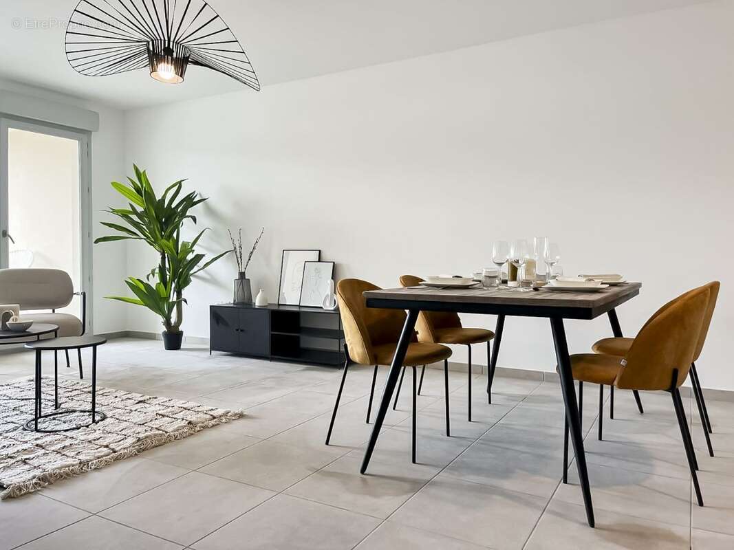 Esprit crepieux à Rillieux La Pape