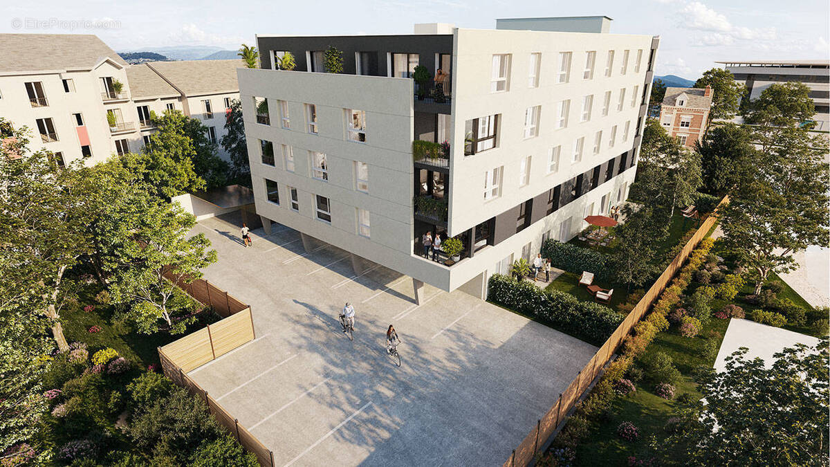 Rouen à proximité des commodités à Rouen