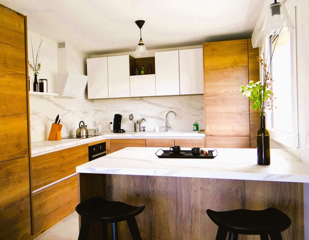 Les carres du bois à St Bonnet De Mure