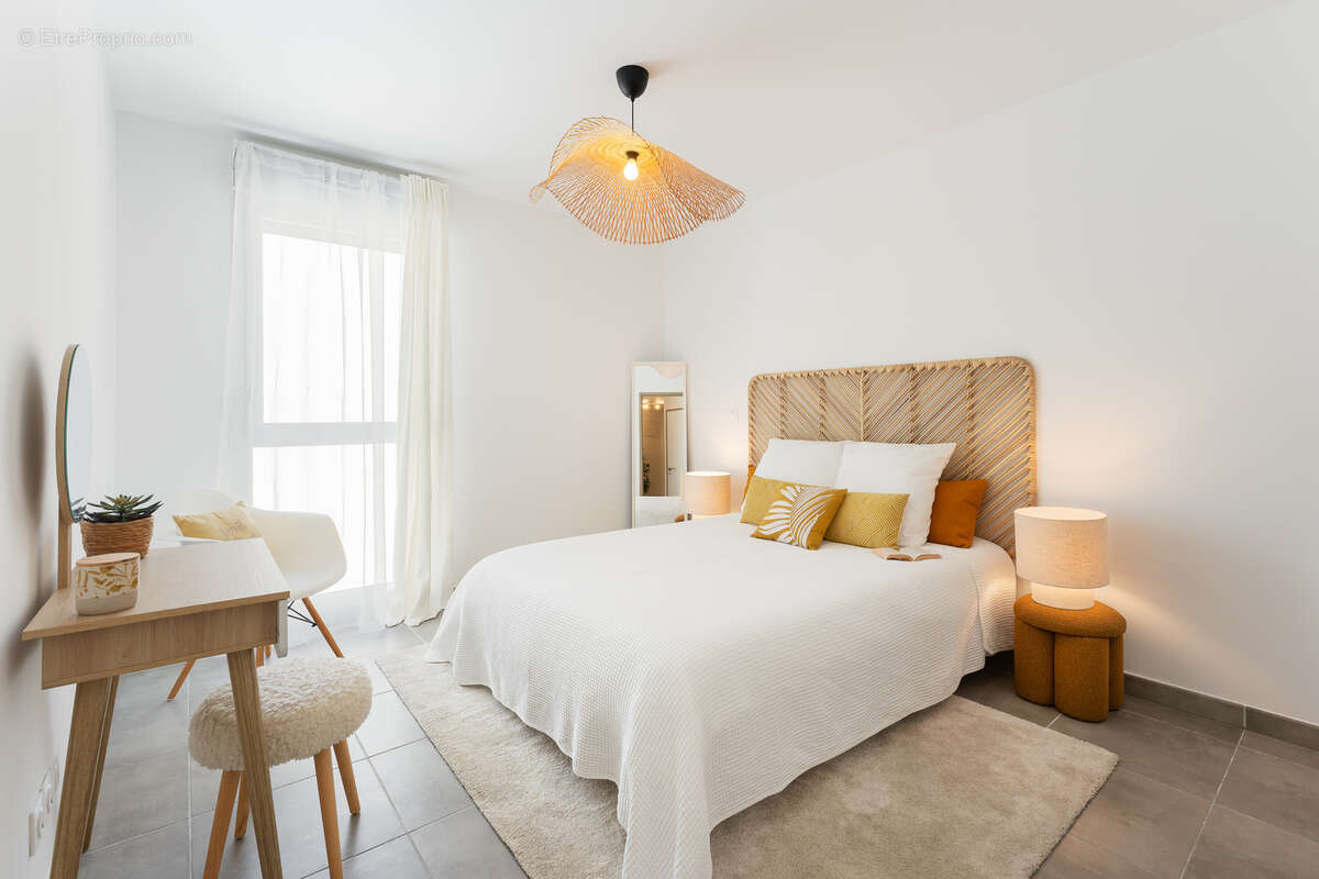 Sorella à Nimes