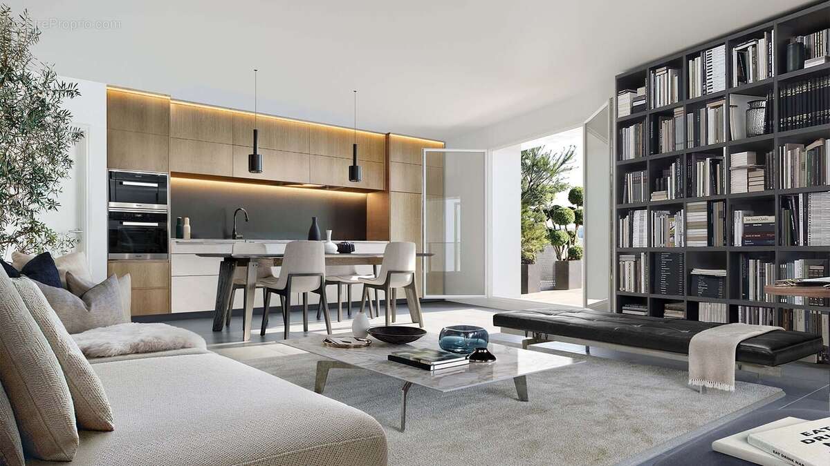 Dernier appartement d'exception avec vue mer à Nice