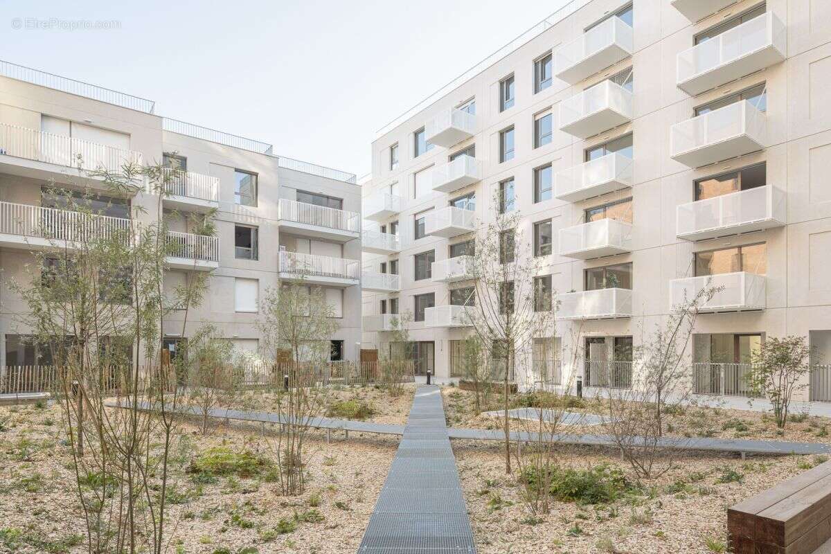 Carré - ardoines à Vitry Sur Seine