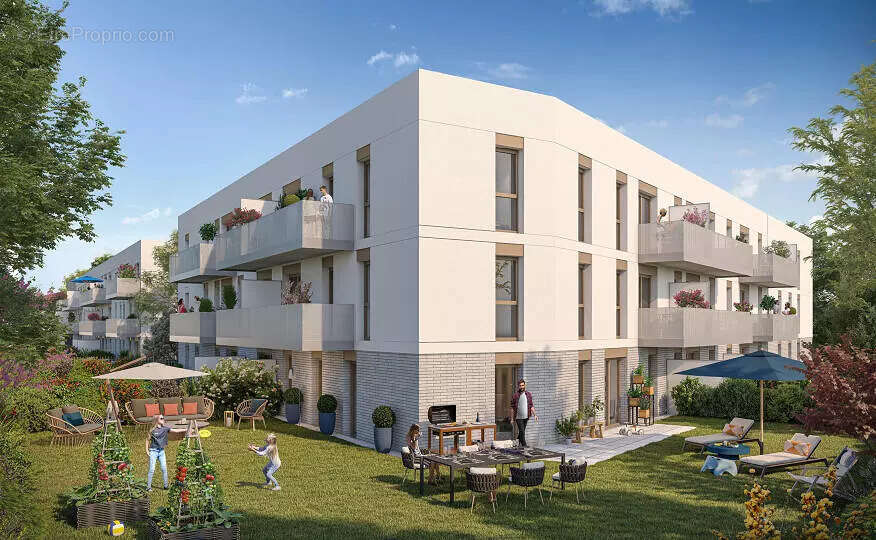 Cour nova à La Courneuve