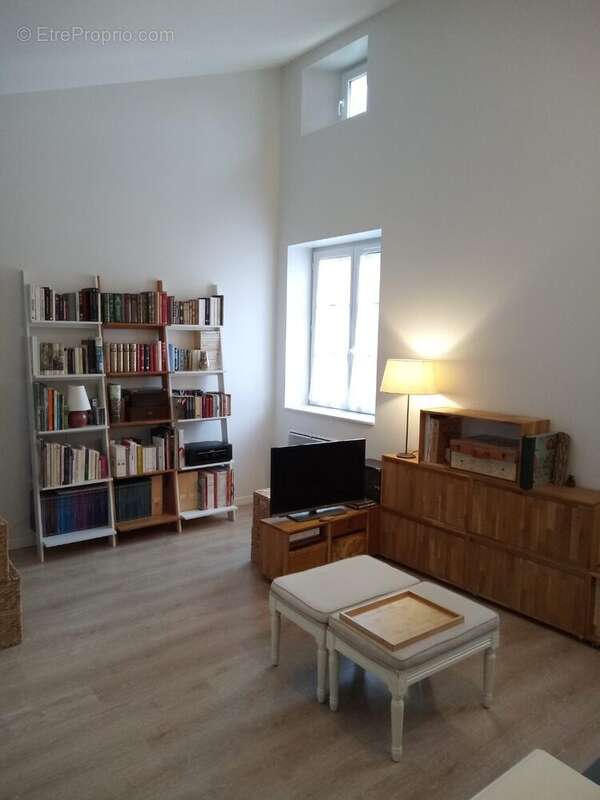 À vendre – appartement t2 de 39 m2 – investissement locatif clé en main à Perigueux