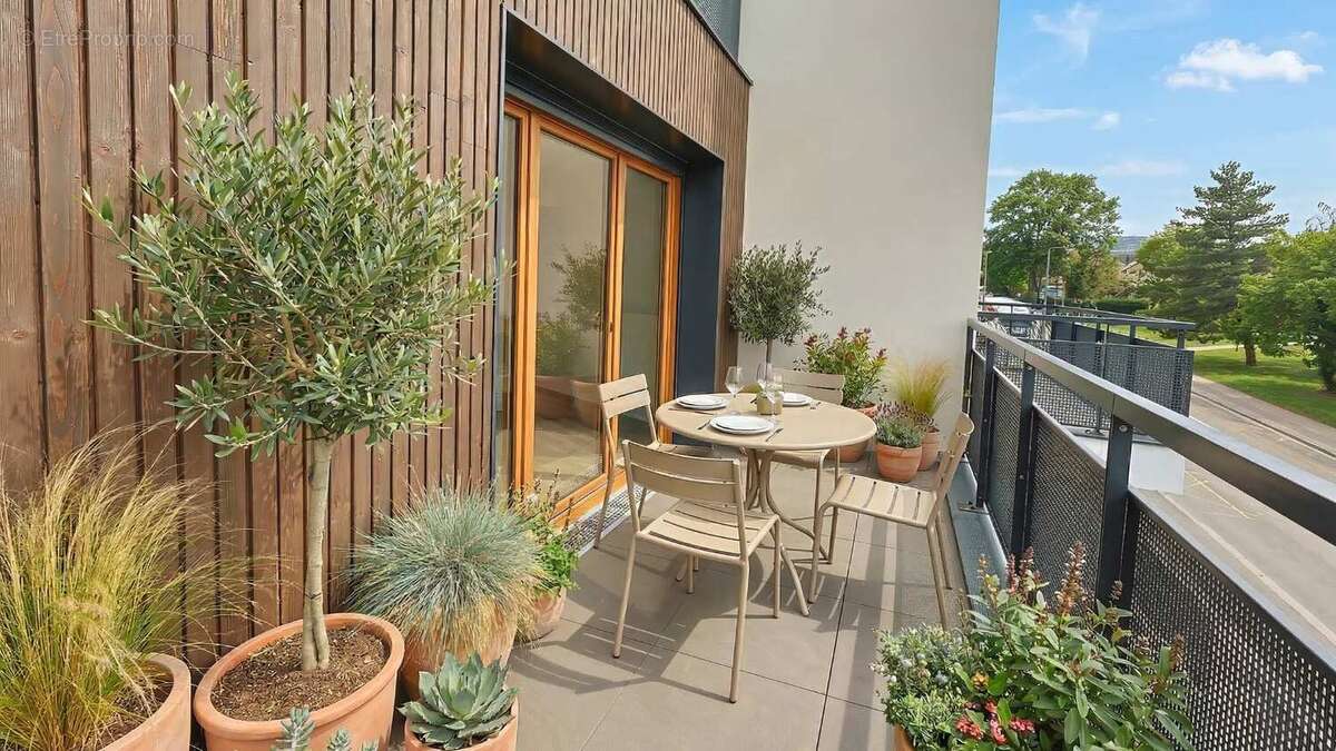 Noisy-le-grand une adresse à 20 min de paris à Noisy Le Grand