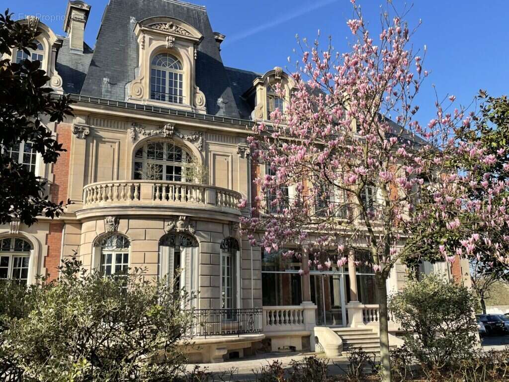 Le clos du centre à Gonesse