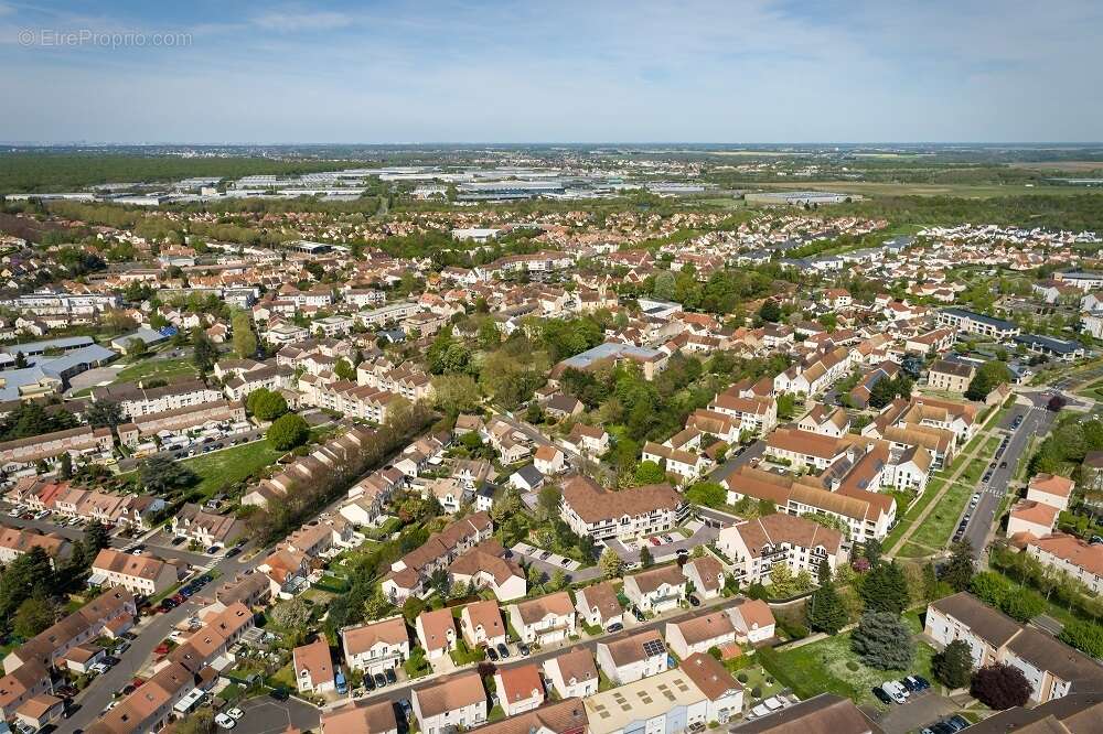 L'oree du parc à Lieusaint