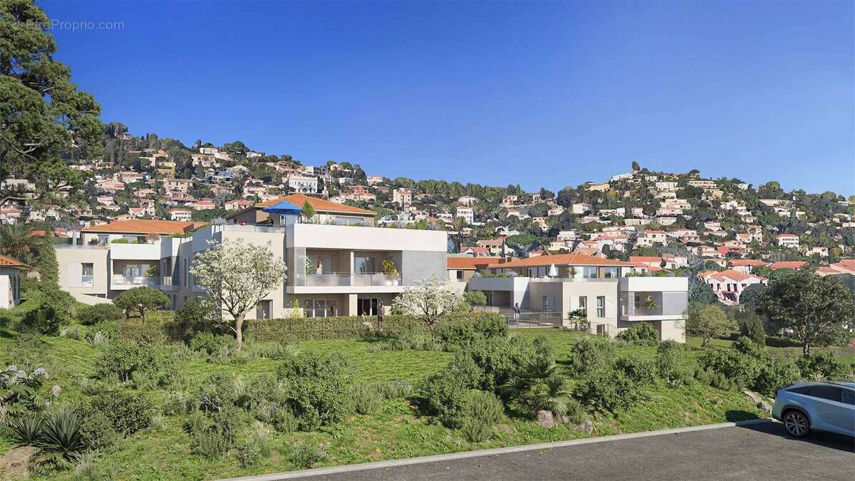 Golfe bay à Vallauris