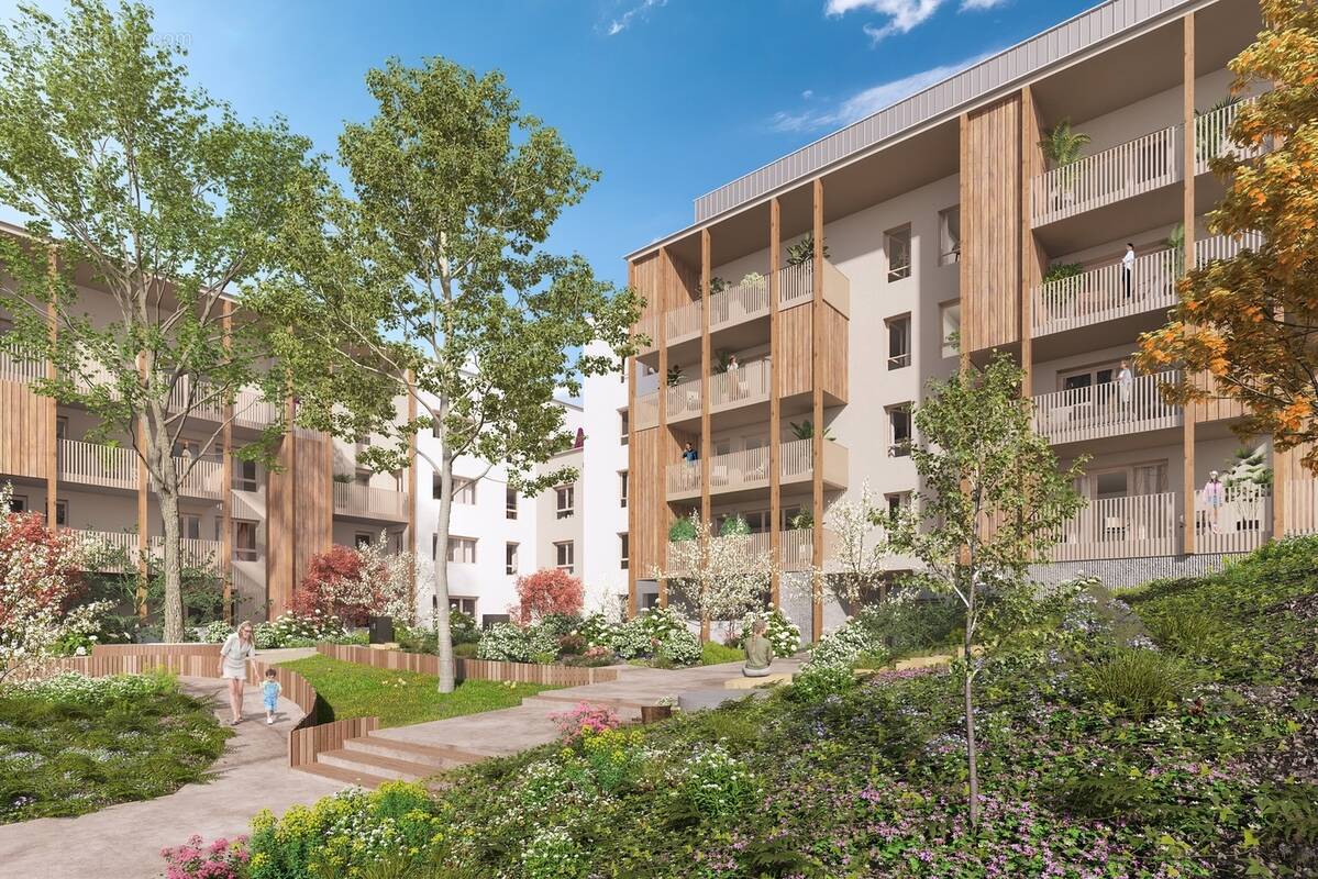 Passage de flore / annecy à Cran Gevrier