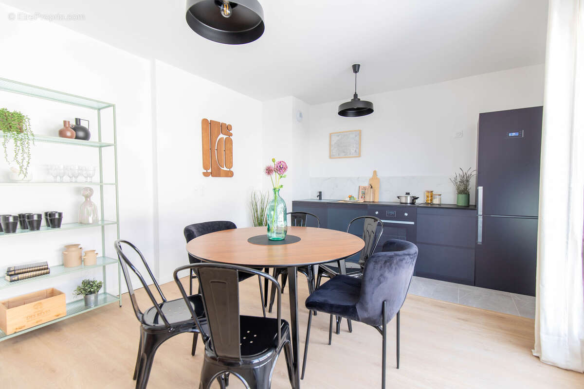 Cours mansart à Villiers Sur Marne